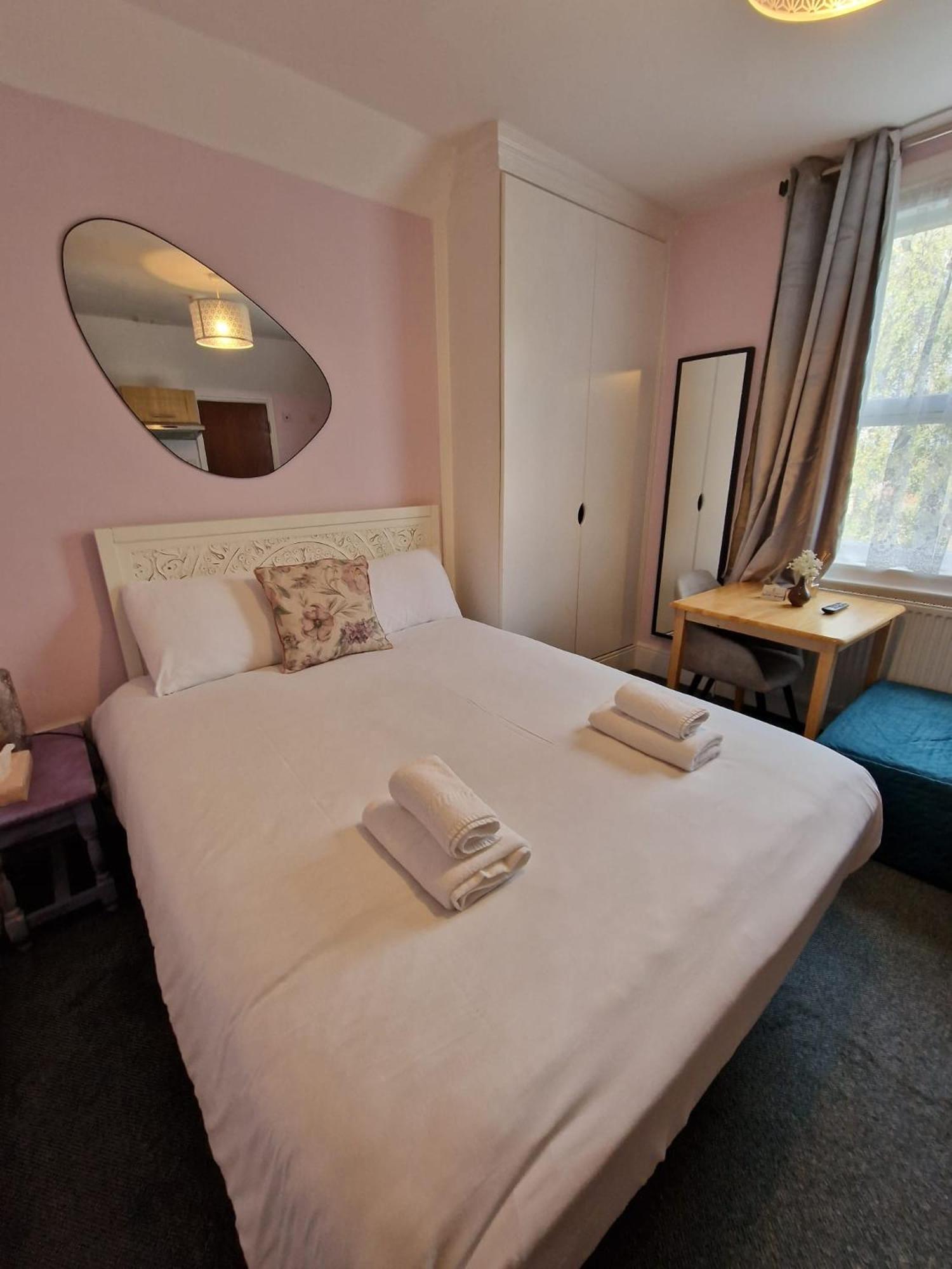 United Lodge Hotel Londra Dış mekan fotoğraf